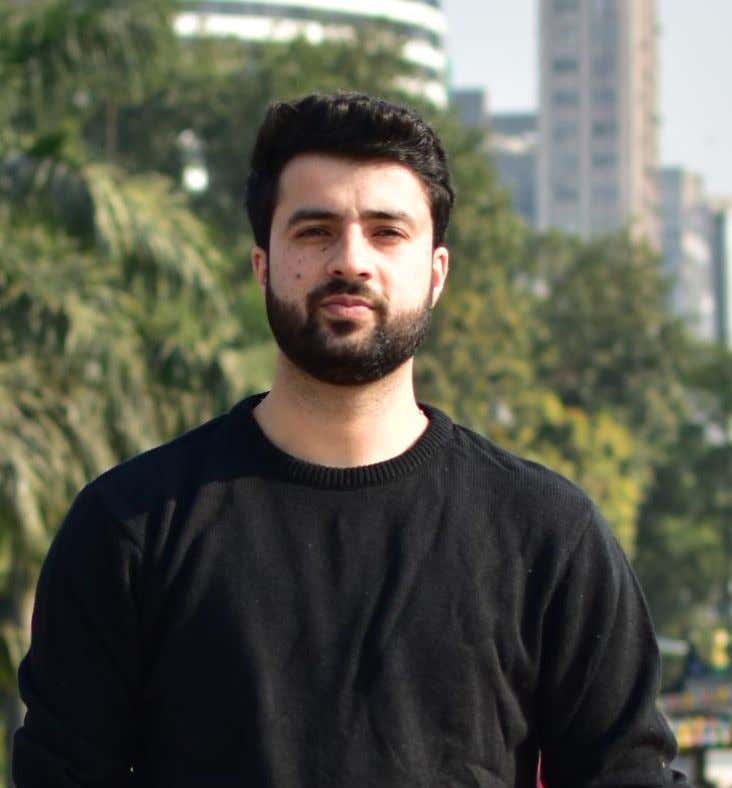 Mr. Aashian Ahmad Dar